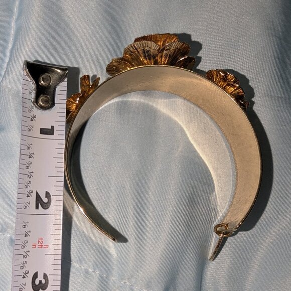 Natasha Gold Floral Statement Cuff 5163 - Picture 5 of 6
